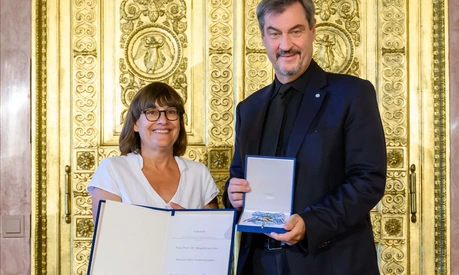 Verleihung_Bayerischer Verdienstorden_Magdalena Götz
