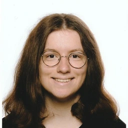 Laura Grodtmann_selfportrairt