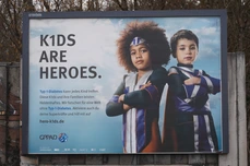 K1DS ARE HEROES Plakat