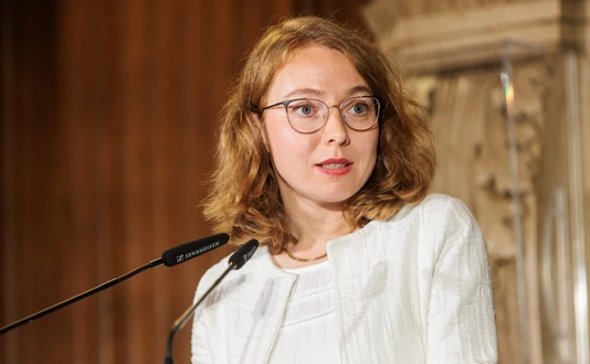 [Translate to German:] Prof. Zeynep Akata
