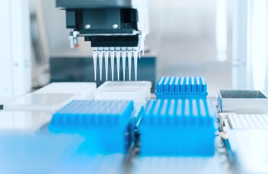 Pipetting robot laboratory.