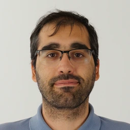 Porträt Christos Karampelias