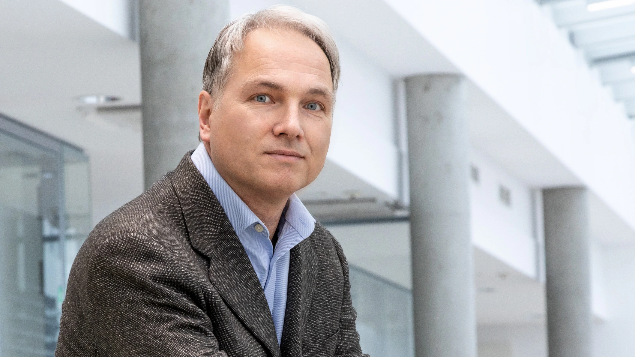 Prof. Paul Pfluger