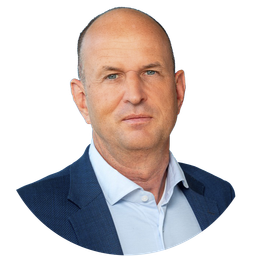 Porträt Carsten Schmidt-Weber, freigestellt