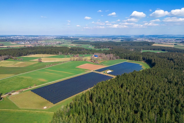 Driving innovation with a combination of solar and battery storage