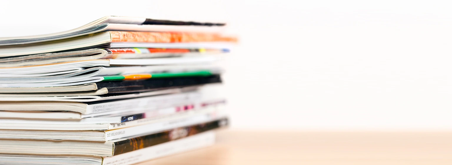 Stapel Zeitschriften