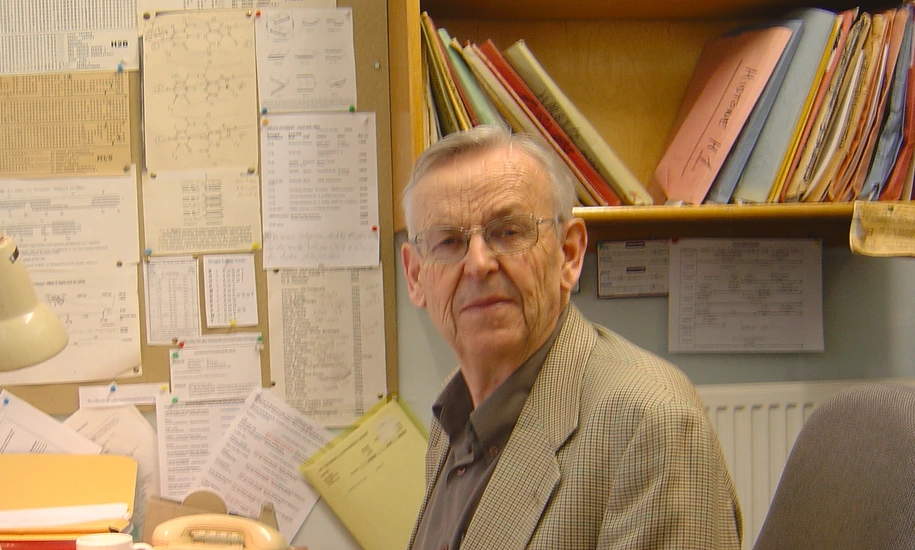 Colyn Crane Robinson in his office 25.11.05