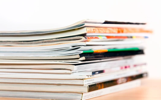 Stapel Zeitschriften