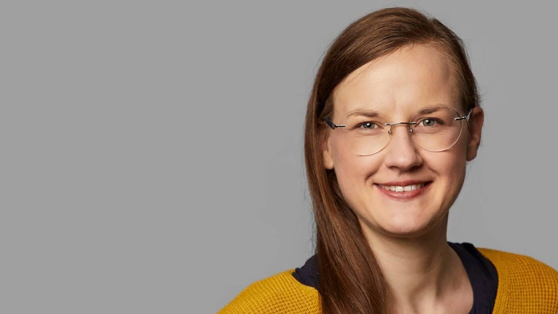 inperspective im Gespräch mit Prof. Dr. Laura Venz zum Thema Machtmissbrauch.