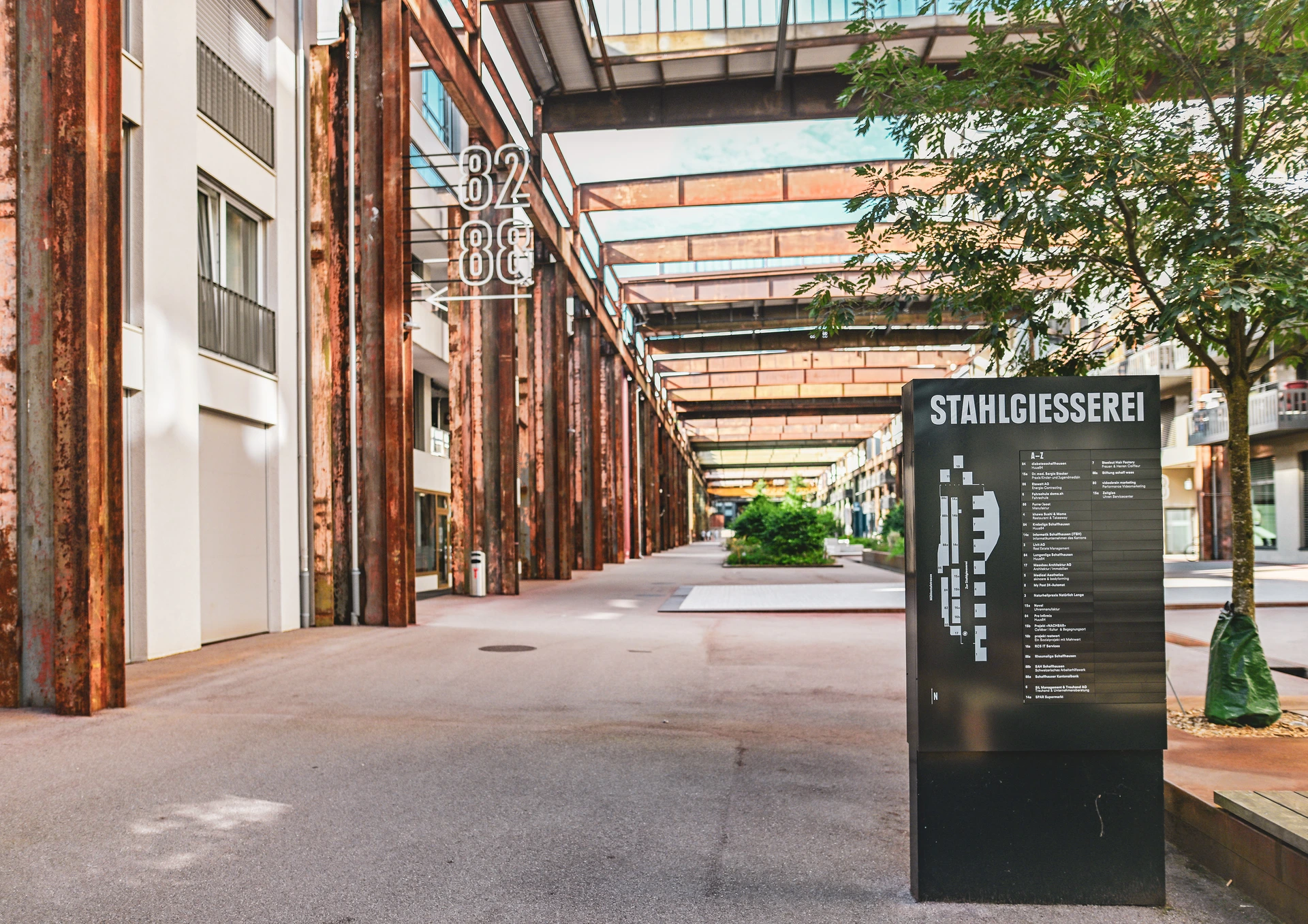 Büroräume der Schaffhauser Kantonalbank in der Stahlgiesserei, fotografiert für Palmberg (Schweiz) AG,  am Donnerstag, 11. Juli 2024. (Melanie Duchene)