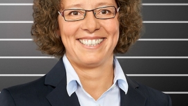 Dr. Carla Recker