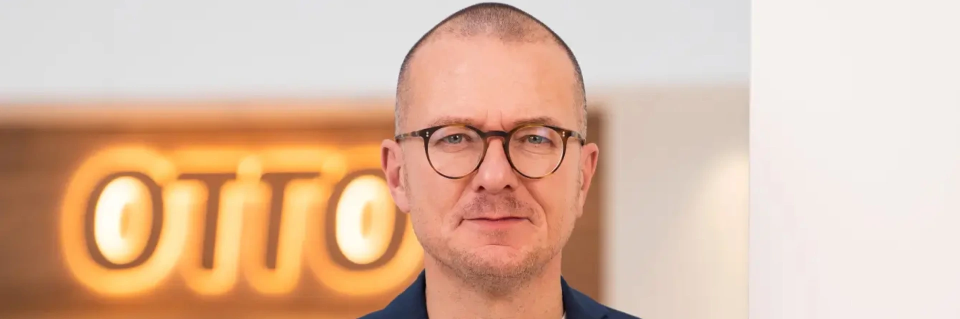 Nach dem »Shitstorm bei Otto« kehrte wieder Ruhe ein – Martin Frommhold erklärt im Interview mit PALMBERG, wie das Traditionsunternehmen die Wende schaffte.