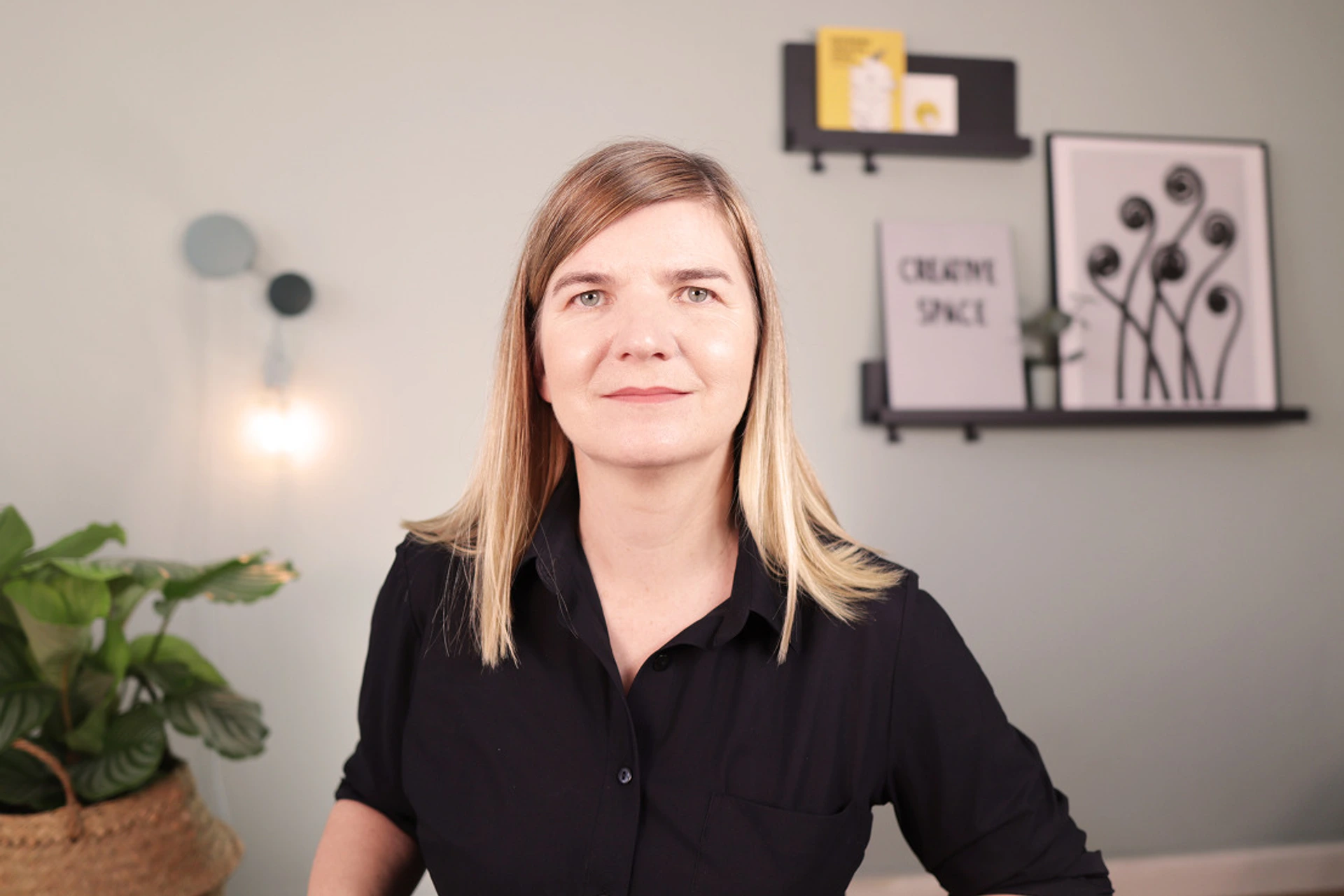Professorin Katja Thoring lehrt an der Hochschule Anhalt in Dessau. Ihre Themenfelder: Moderne Workspace-Designs und kreative Arbeitsatmosphären. | © Katja Thoring