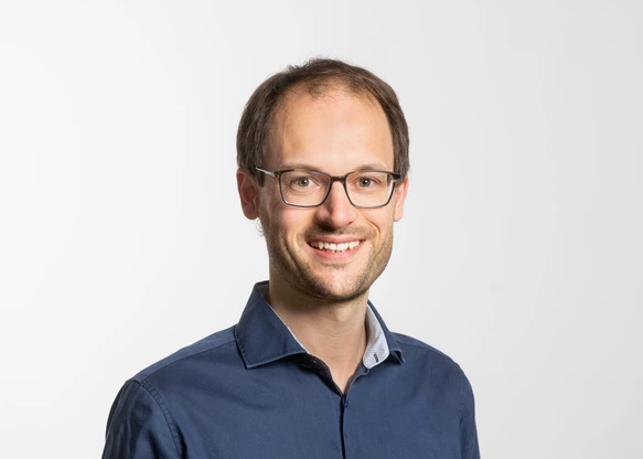 Prof. Stefan Bauer