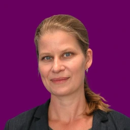 Porträt Julia Groth
