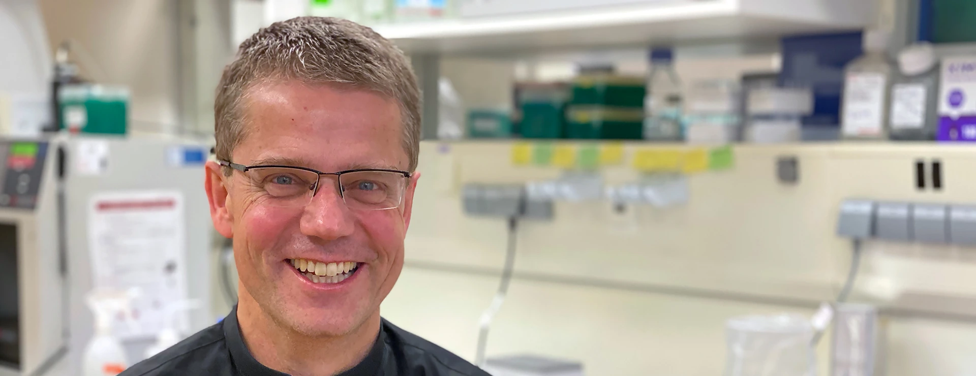Robert Schneider in the laboratory