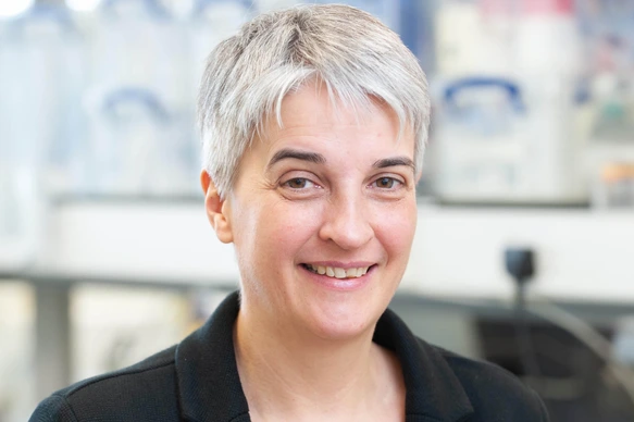 Porträt Julia Schnabel_Ki-Erweiterung