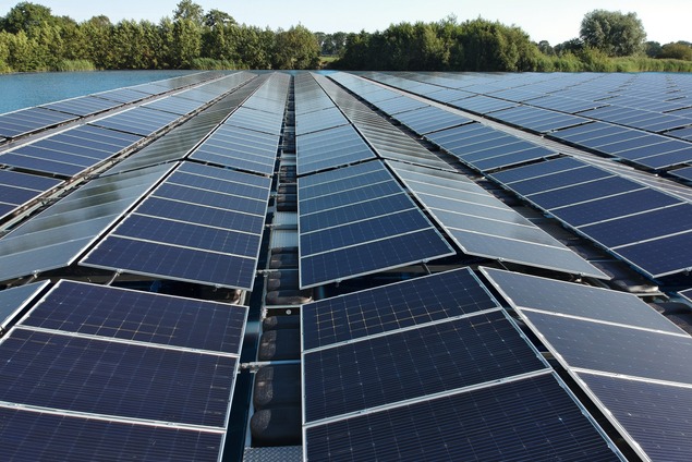 Wellen schlagen in der Solarenergie