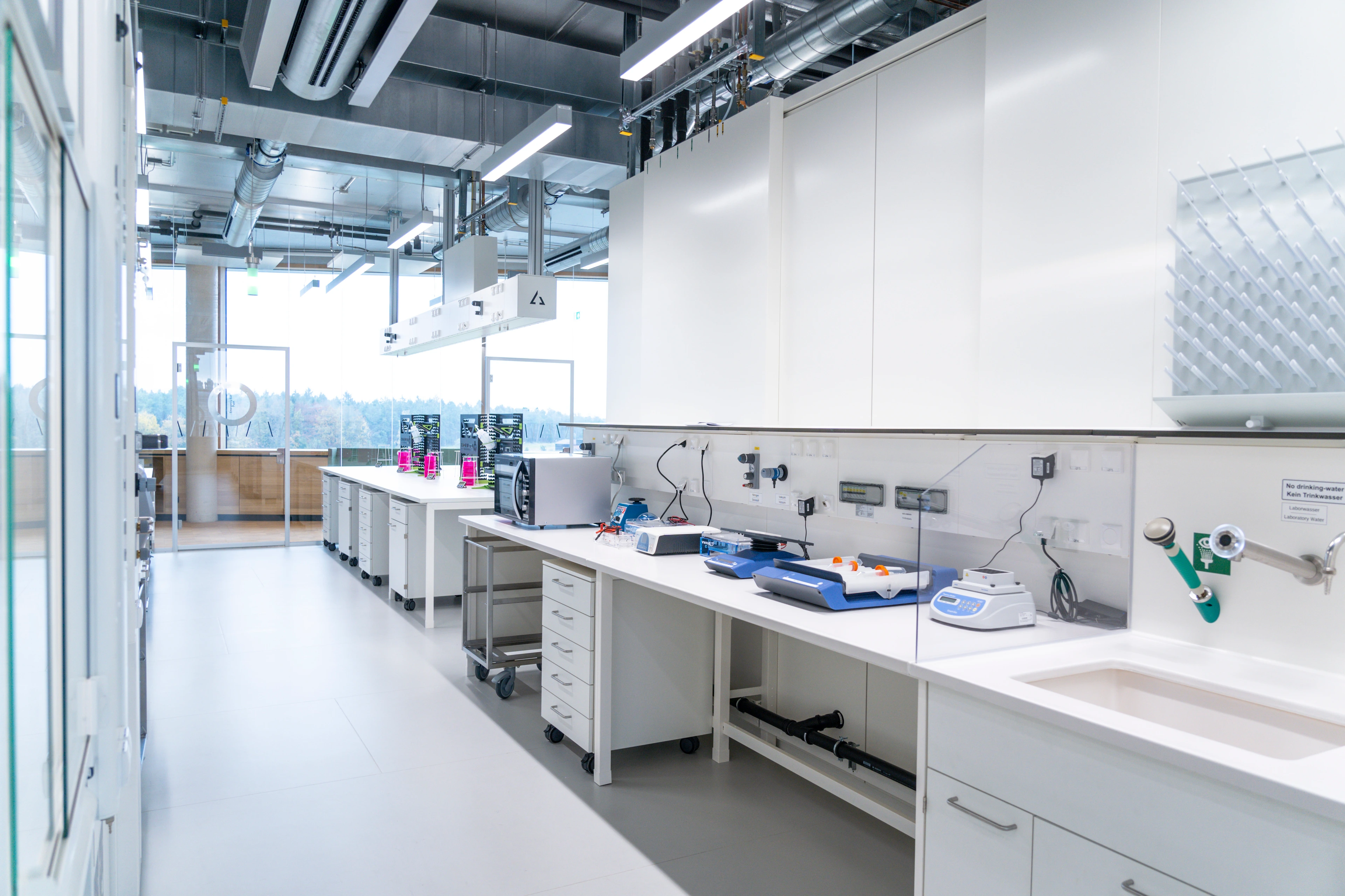 Life Science Factory Eröffnung Laborsicht