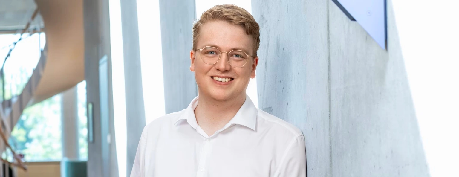 Porträt von Steffen Schneider