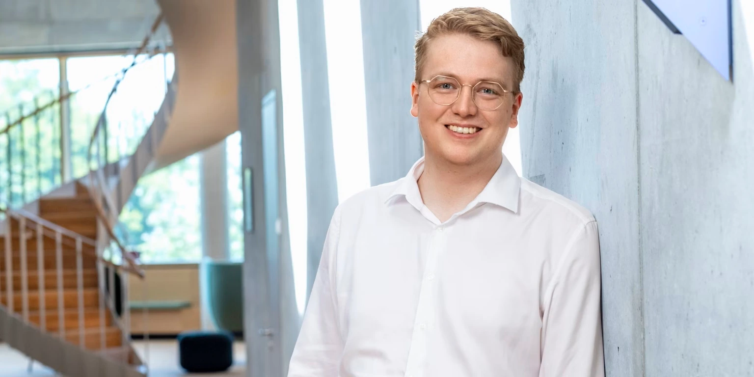 Porträt von Steffen Schneider