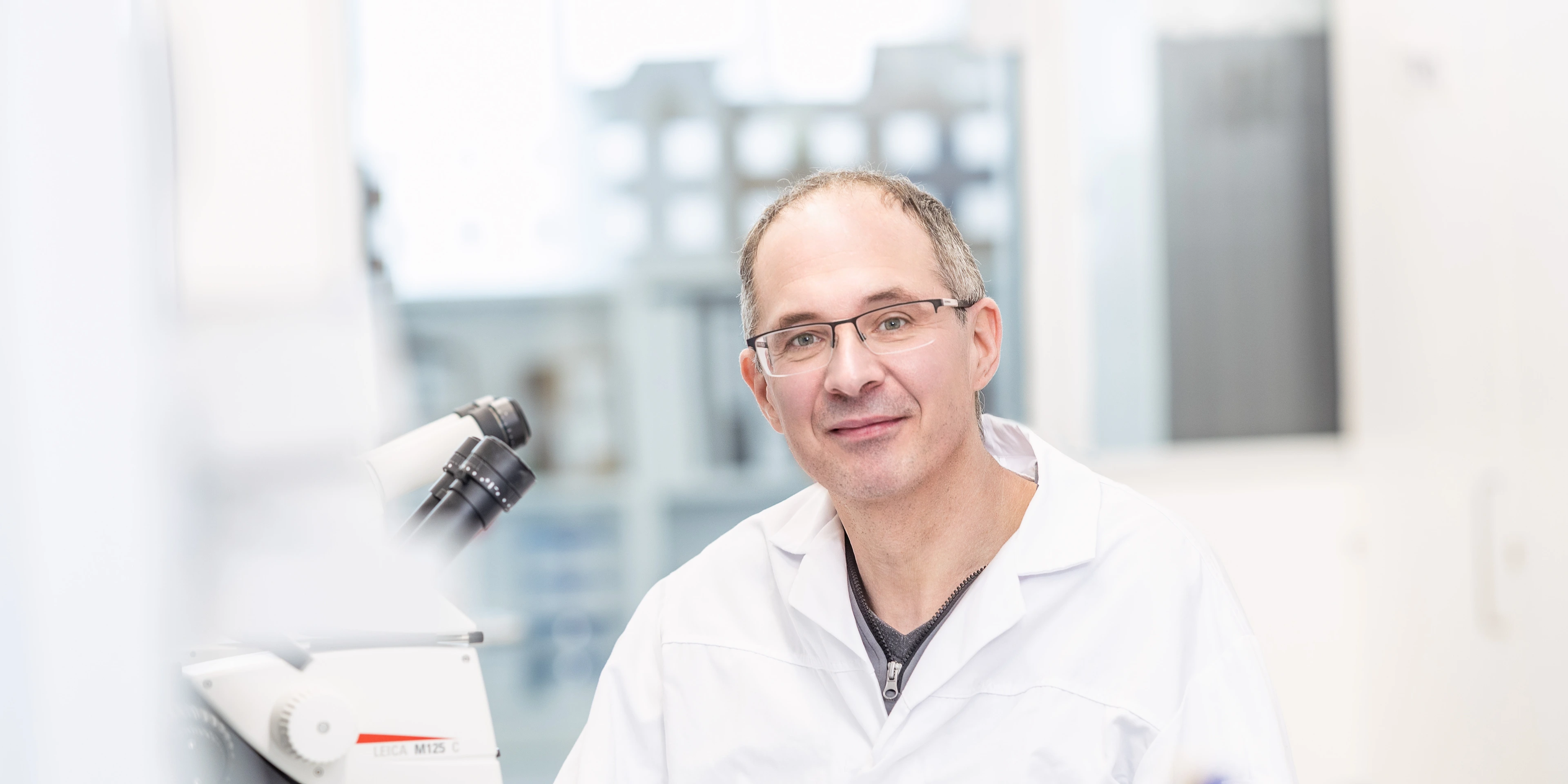 Professor Timo Müller