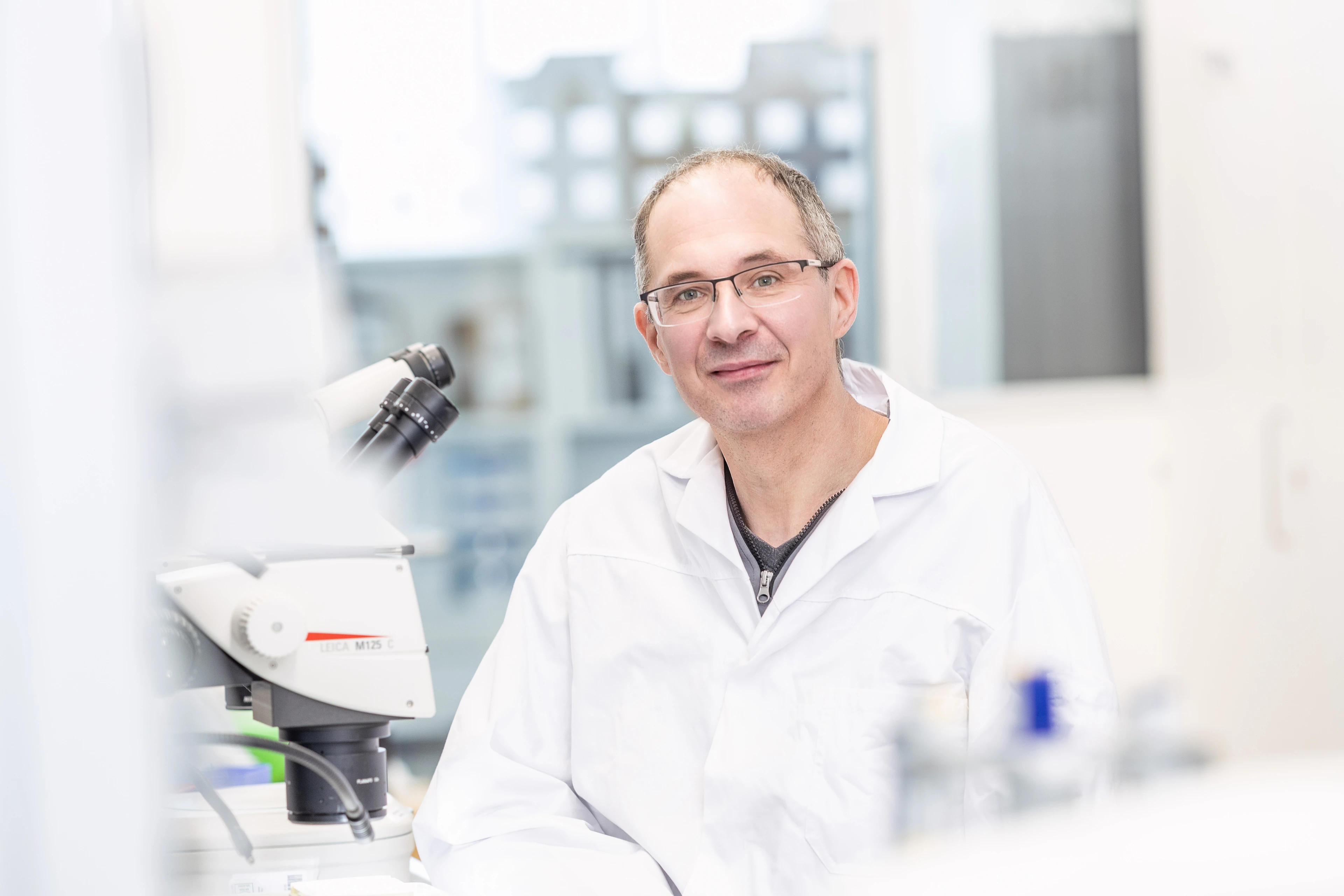 Professor Timo Müller