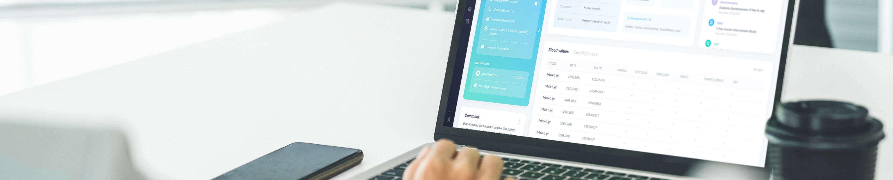 Businesswoman in business meeting using laptop computer proficiently at office_bearbeitet