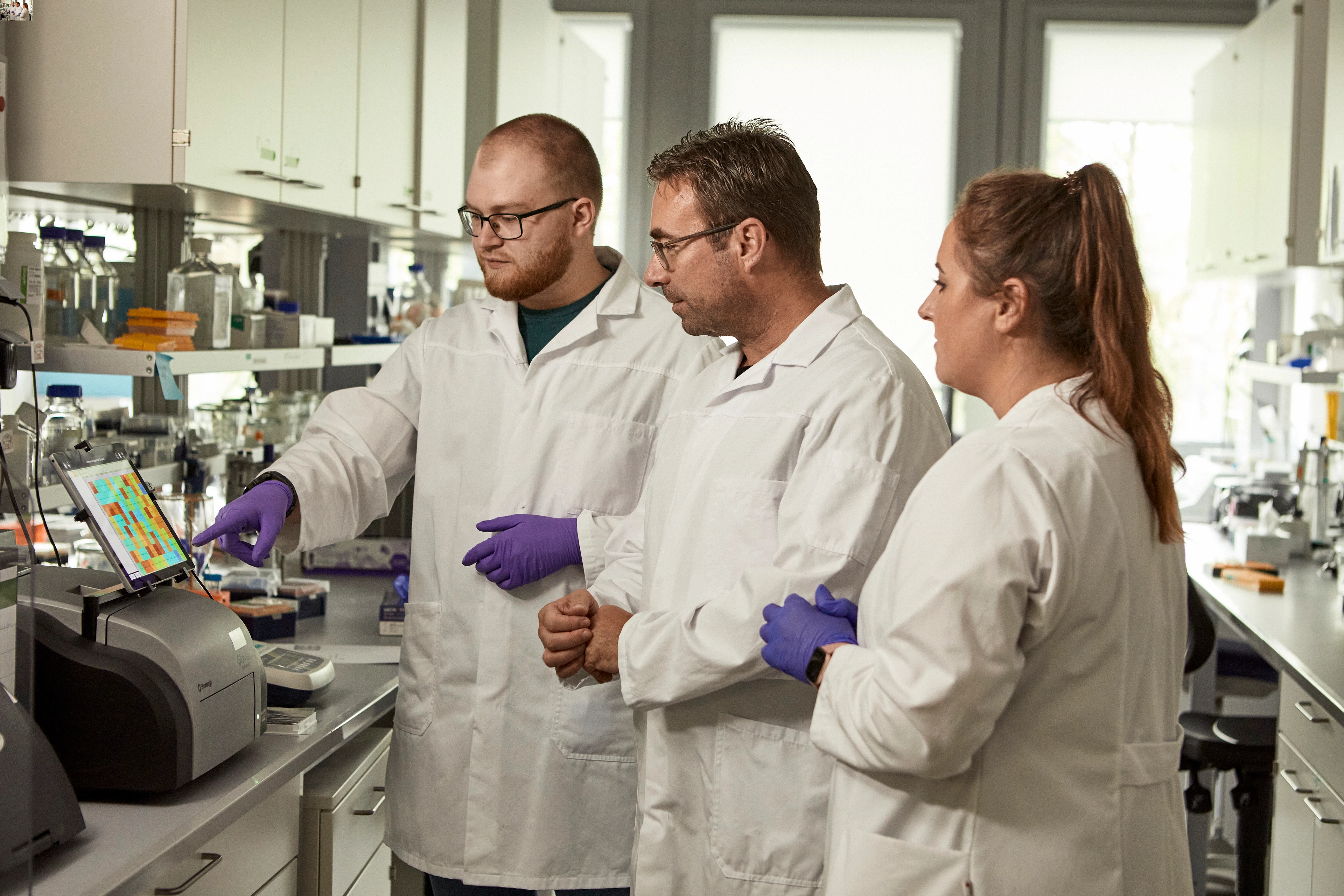 labor-peter-institut-fotoshooting-nozy-andreas pfohl-220727_0895